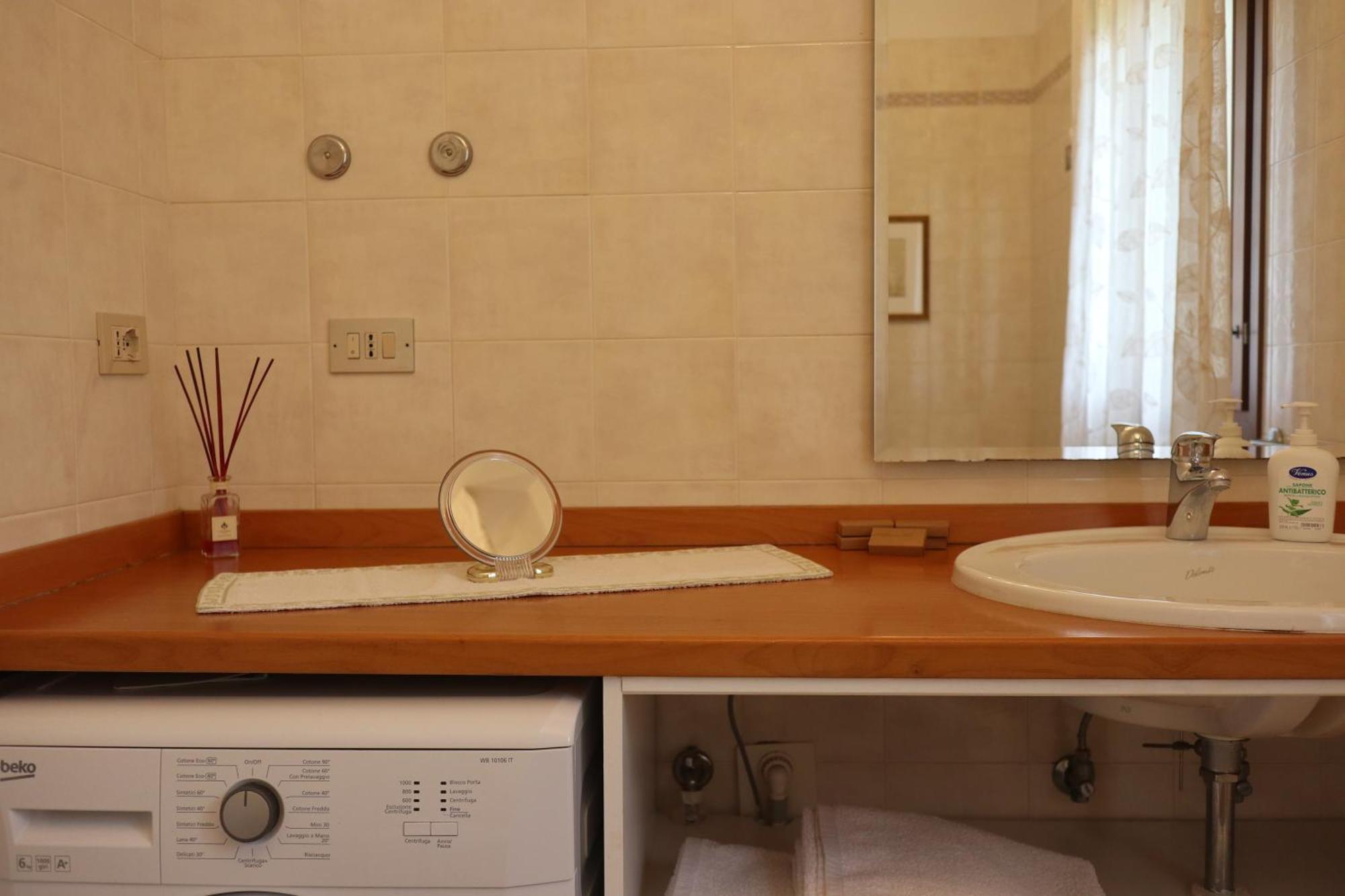 Holiday Home Giaron Розолина Екстериор снимка